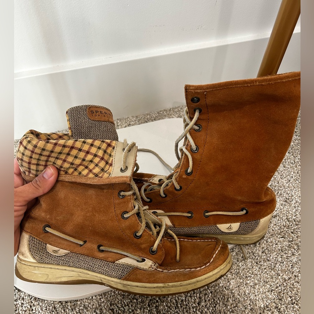Sperry suede boots